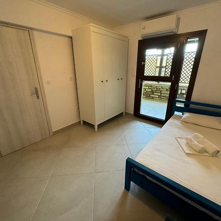 Melina Apartments Nikiti  Exterior photo