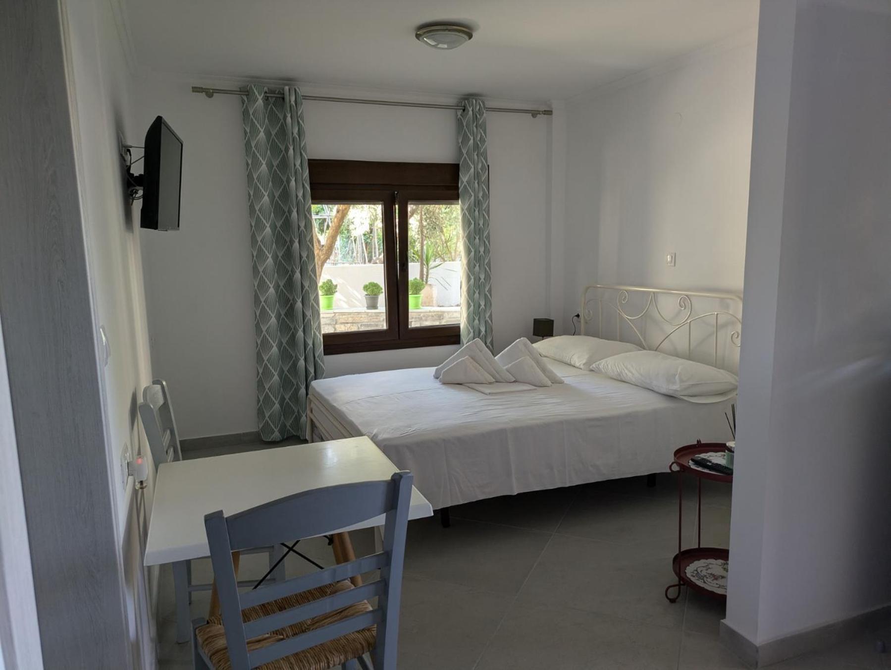 Melina Apartments Nikiti  Exterior photo